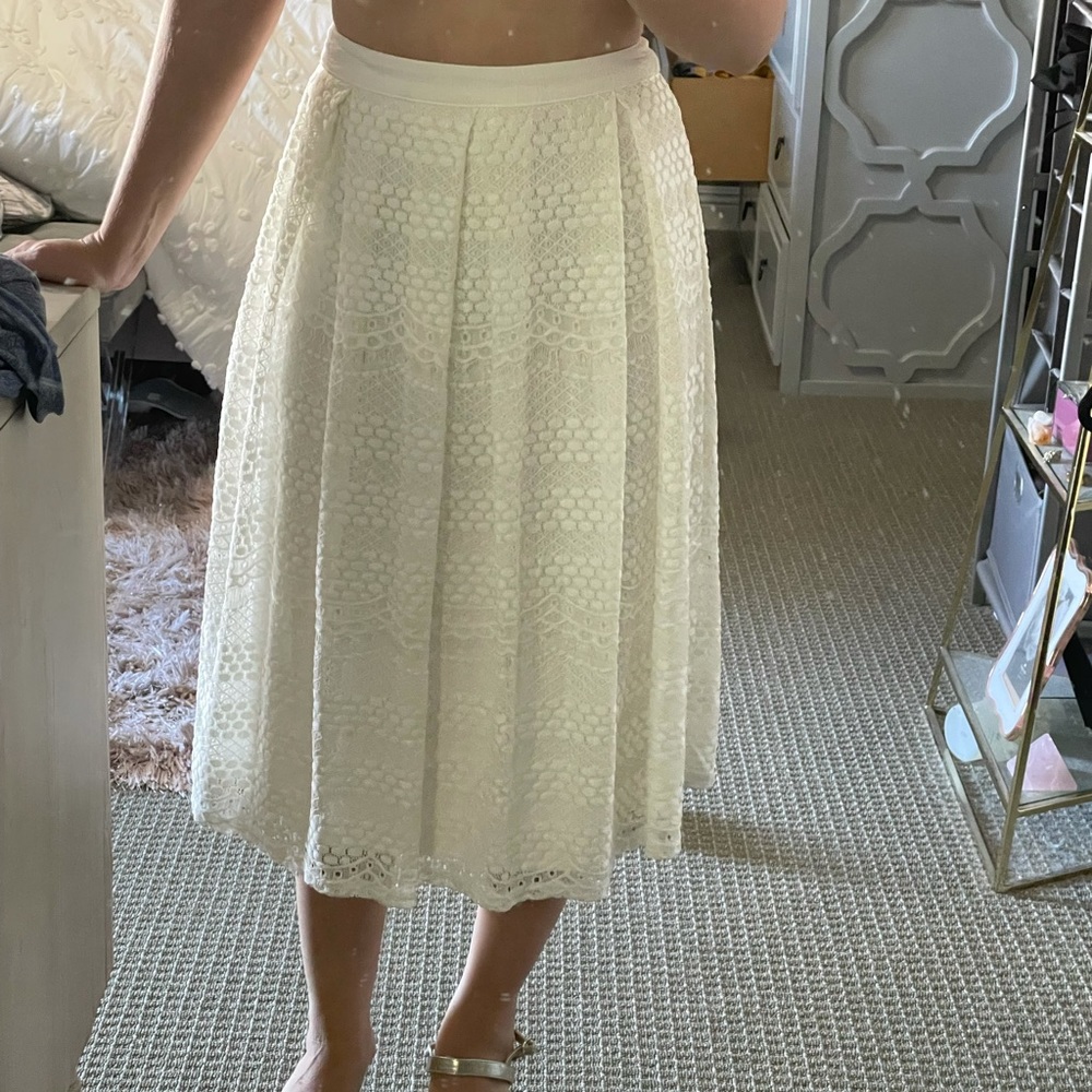 Forever 21 midi ivory skirt